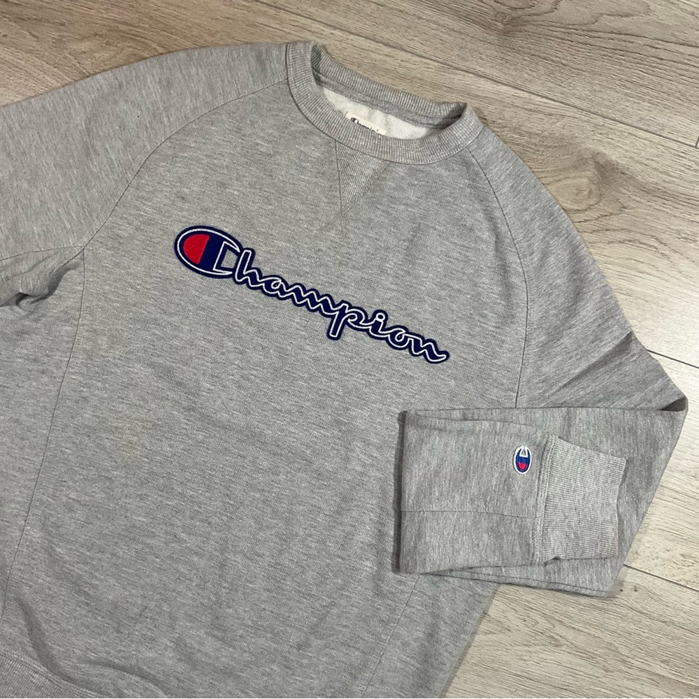 Retro Grey Champion Sweatshirt Size Small - Picture 1 of 6